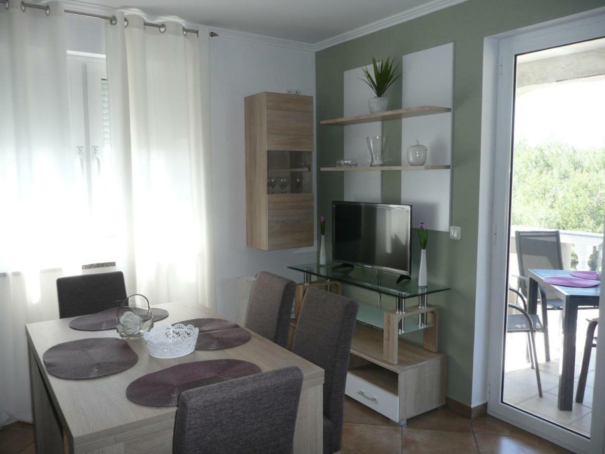 Apartments Rafaela Barbat na Rabu Ngoại thất bức ảnh